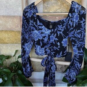 NEW Japna Sweetheart Low Back Wrap Around Floral Long Sleeve Crop Blouse, Size M